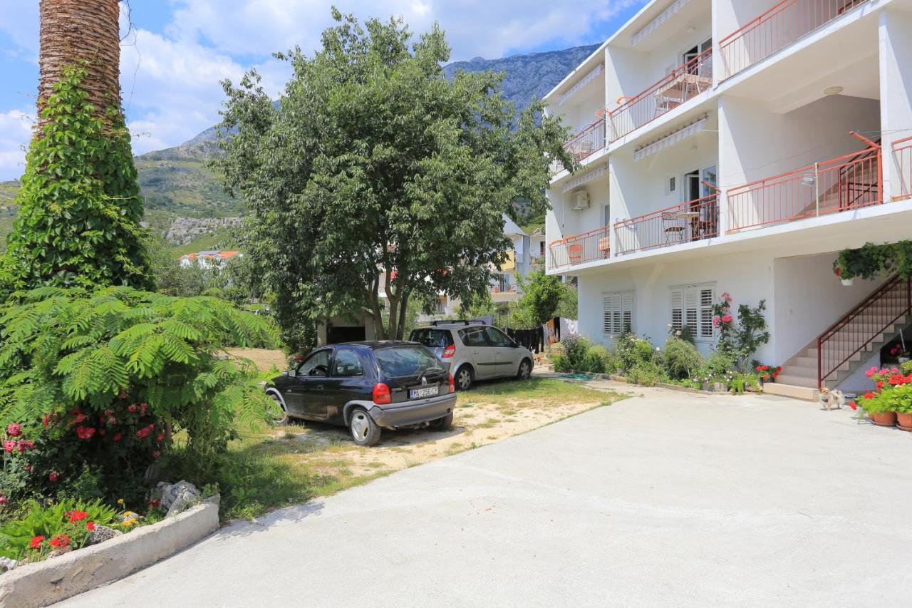 Apartments With A Parking Space Tucepi, Makarska - 6695 Tučepi Exterior foto